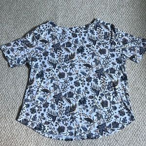 Loft- navy & cream floral vintage soft tee-XL